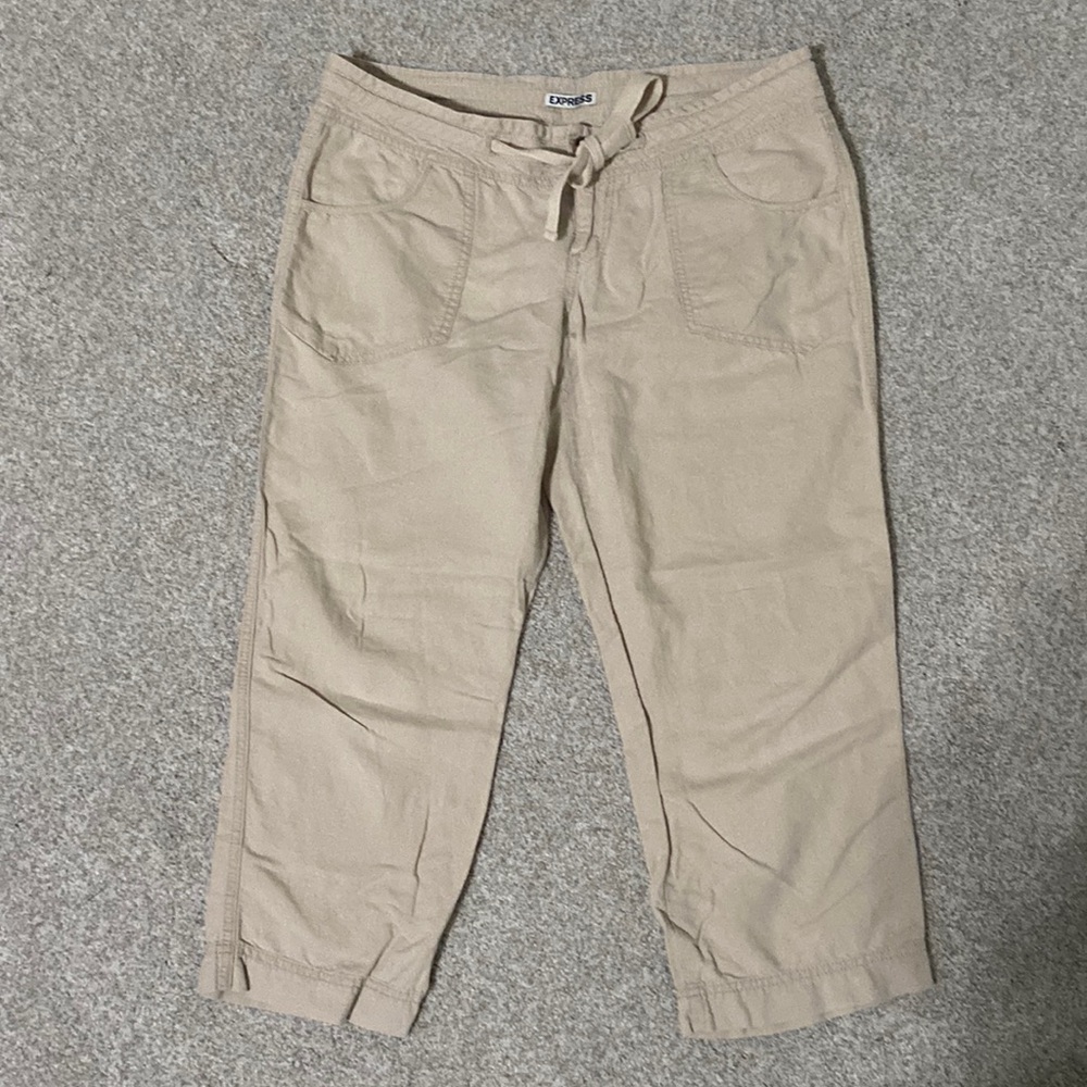 Women’s Capri pants